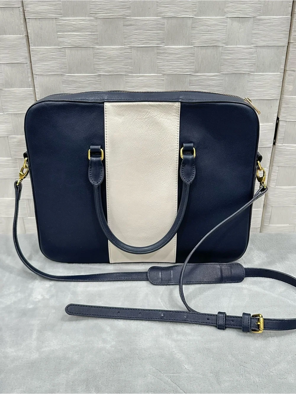 Jacq Leigh London Navy White Leather Satchel Crossbody Bag Gold Hardware Laptop